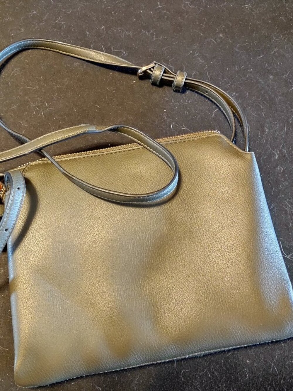 A New Day petite shoulder bag, hunter green, excellent condition!